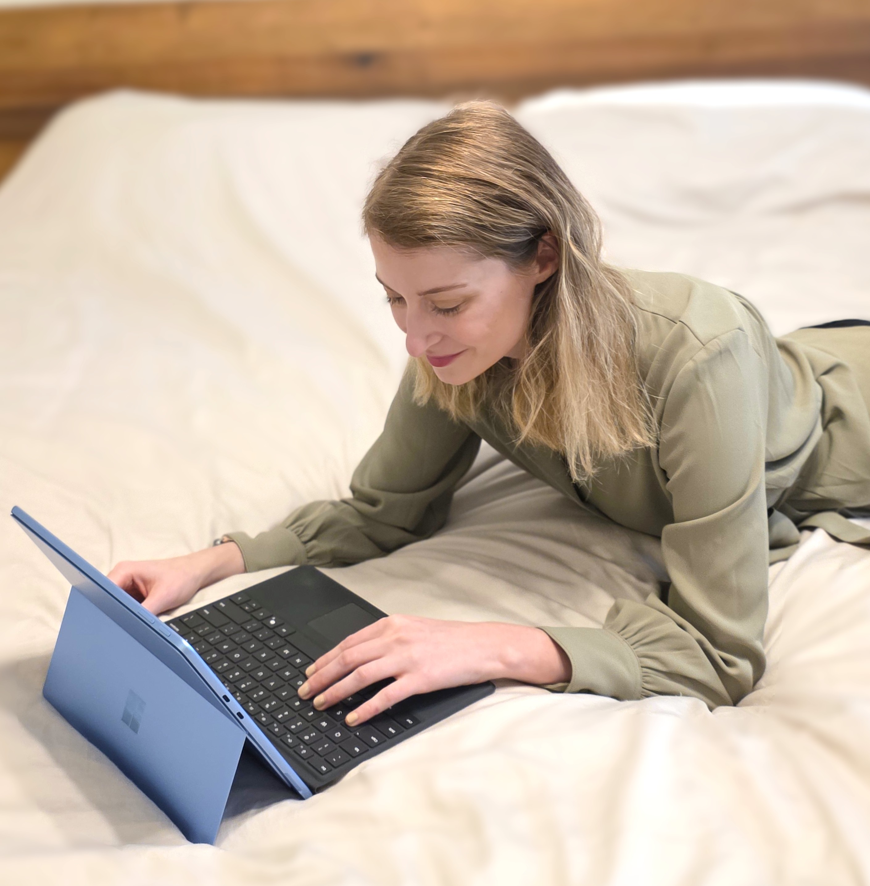 Liza Turrill, freelance editor for published authors, new writers, and corporate clients.